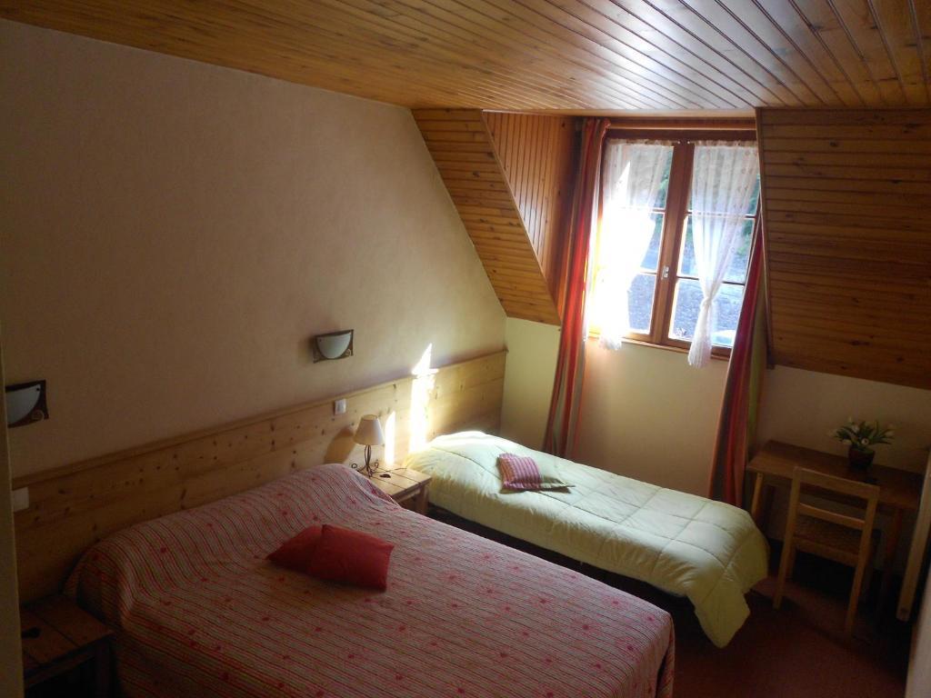 Hotel-Residence Les Volcans Murol Chambre photo