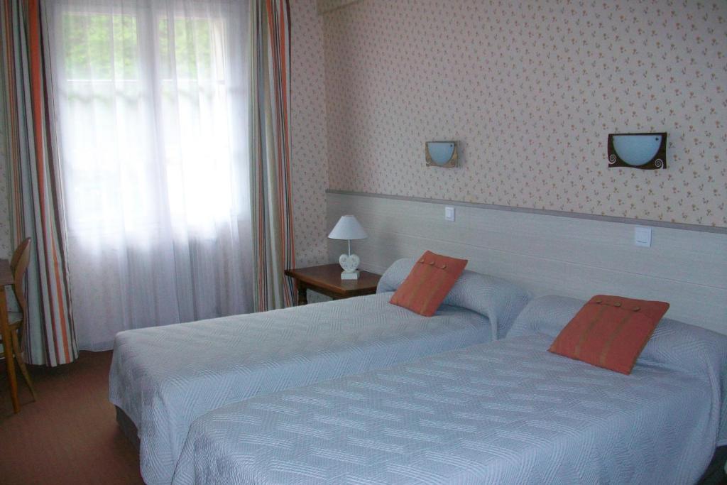 Hotel-Residence Les Volcans Murol Extérieur photo